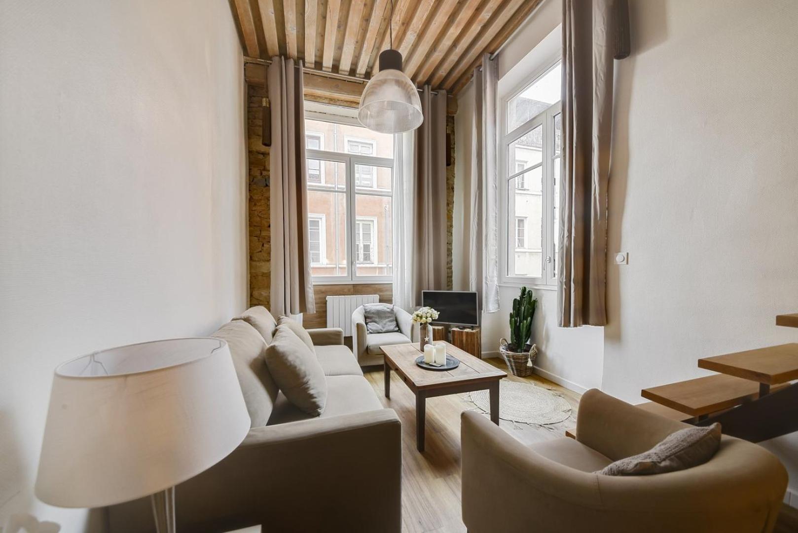 Guestready - Magnificent Duplex Canut Hypercentre ليون المظهر الخارجي الصورة